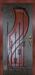 Фото «Дверь с ковкой №8»  в Смоленску